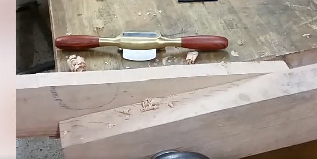 Spokeshave Flat - Alat Pertukangan Kayu Manual: Serut Kayu